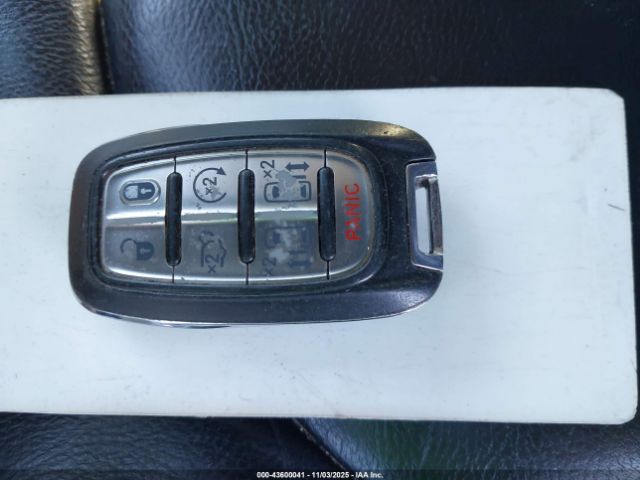 2017 CHRYSLER PACIFICA 2C4RC1BG3HR527675 Photo 10