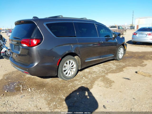 2017 CHRYSLER PACIFICA 2C4RC1BG3HR527675 Photo 3