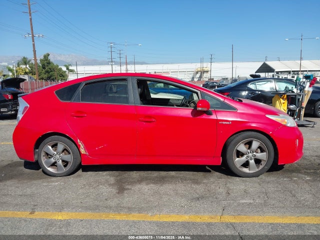 Toyota Prius 2015 JTDKN3DU5F0423612 Image 25