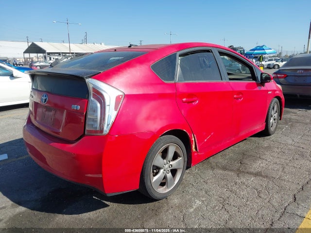 Toyota Prius 2015 JTDKN3DU5F0423612 Image 16