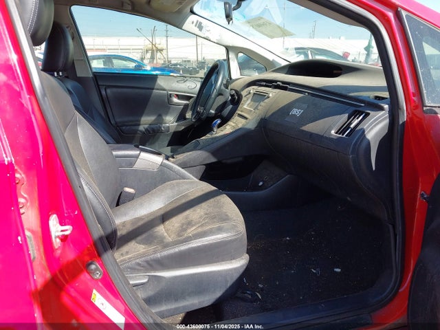 Toyota Prius 2015 JTDKN3DU5F0423612 Image 17