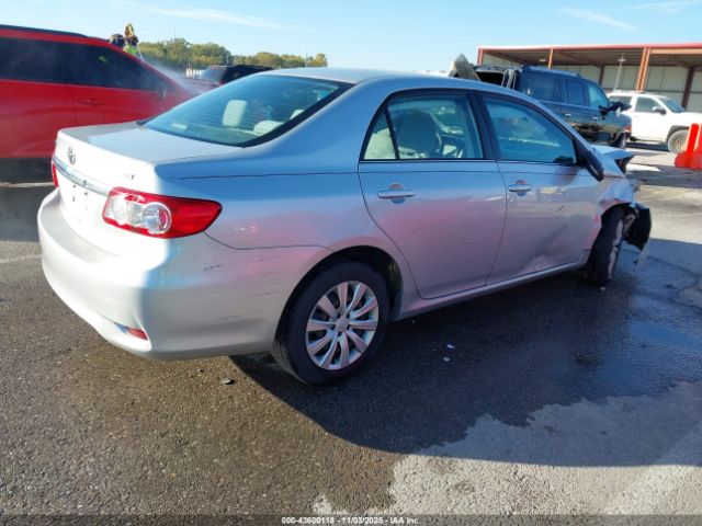 2013 TOYOTA COROLLA 5YFBU4EE3DP125885 Photo 3