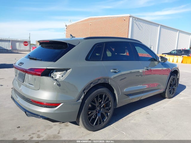 2022 AUDI E-TRON WA1VABGE8NB022592 Photo 3