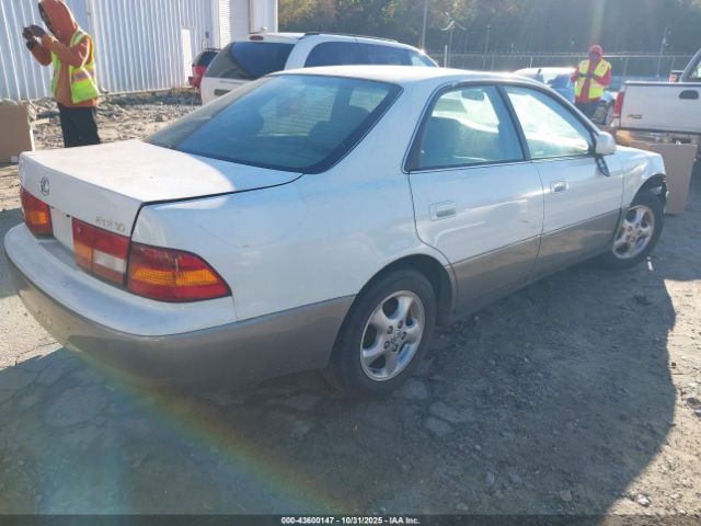 1997 LEXUS ES 300 JT8BF22GXV0051993 Photo 3