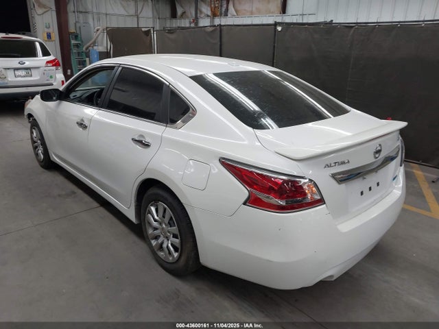 1N4AL3AP6FN876260 Nissan Altima 2.5 S