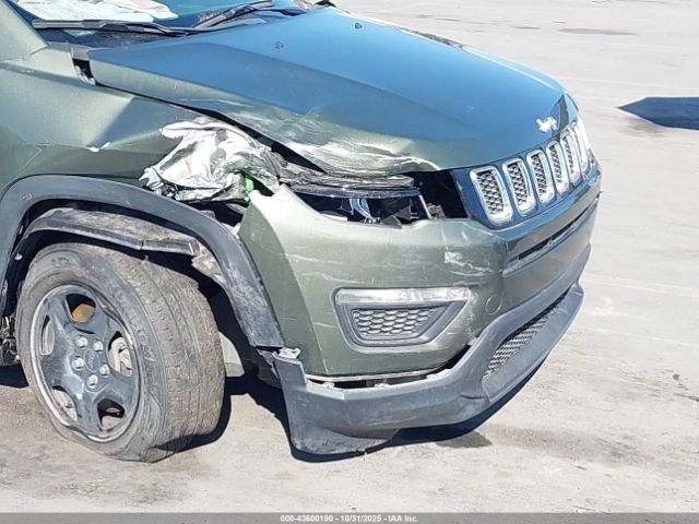 2018 JEEP COMPASS 3C4NJCAB7JT411033 Photo 5