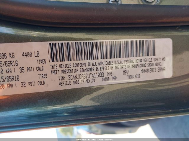 2018 JEEP COMPASS 3C4NJCAB7JT411033 Photo 8