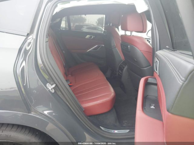 2022 BMW X6 5UXCY8C05N9K57107 Photo 7