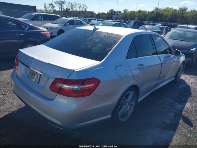 2011 MERCEDES-BENZ E 350 WDDHF5GB0BA453303 Photo 3