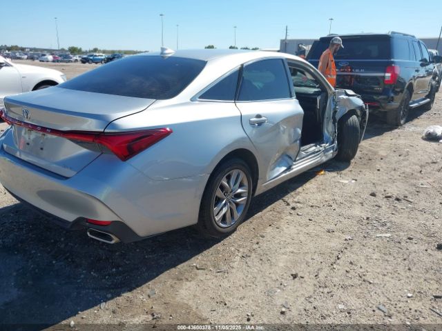 2022 TOYOTA AVALON 4T1JZ1FB4NU084800 Photo 3