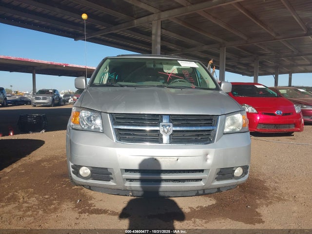 Продаж на аукціоні авто 2010 Dodge Grand Caravan Sxt, vin: 2D4RN5D11AR111983, номер лоту: 43600477