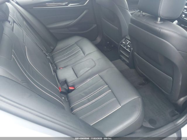 2019 BMW 540I WBAJE7C52KWW34218 Photo 7