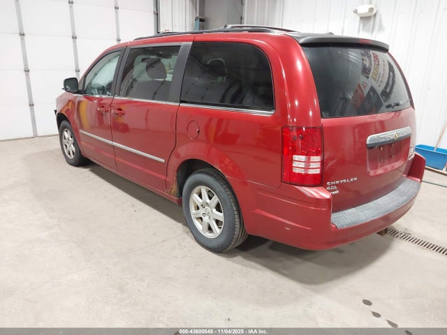 2010 Chrysler Town & Country Touring მანქანა იყიდება აუქციონზე, vin: 2A4RR5DX5AR128379, აუქციონის ნომერი: 43600548