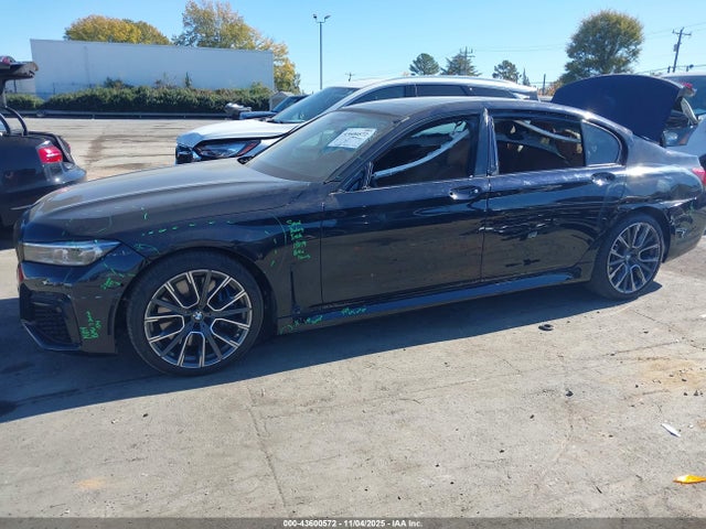 Продажа на аукционе авто 2022 Bmw 750 I Xdrive, vin: WBA7U2C01NCJ60112, номер лота: 43600572