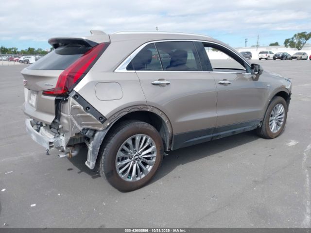 2025 CADILLAC XT4 1GYFZCR43SF104340 Photo 3