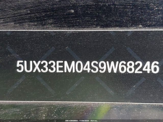 2025 BMW X7 5UX33EM04S9W68246 Photo 8