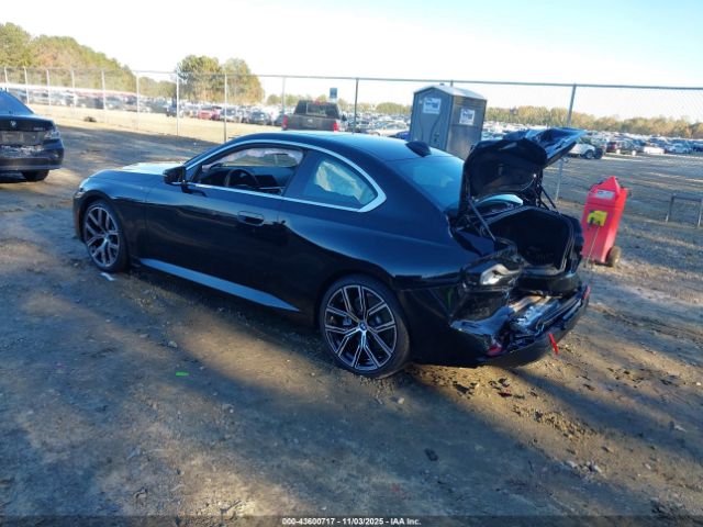 2022 BMW 230 3MW23CM04N8C49097 Photo 2