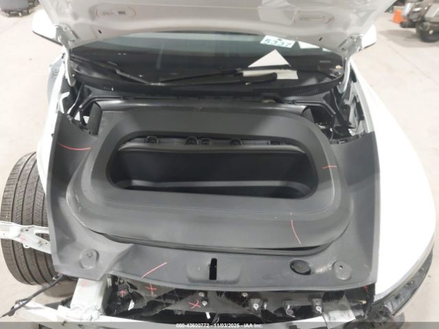 2026 TESLA MODEL Y 7SAYGDED7TA439378 Photo 9