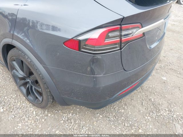 2020 TESLA MODEL X 5YJXCAE22LF270388 Photo 5