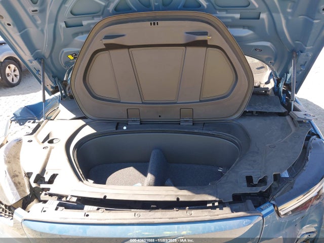 YV4ER3XMXR2240824 Volvo Xc40 Recharge Pure Electric Twin Ultimate