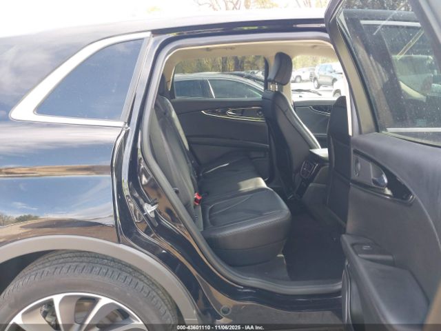 2023 LINCOLN NAUTILUS 2LMPJ8K96PBL05520 Photo 7