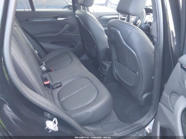 2018 BMW X1 WBXHT3C32J5L30876 Photo 7