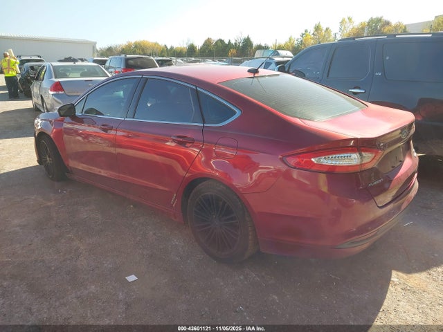 43601121 :رقم المزاد ، 3FA6P0HD5GR121314 vin ، 2016 Ford Fusion Se مزاد بيع