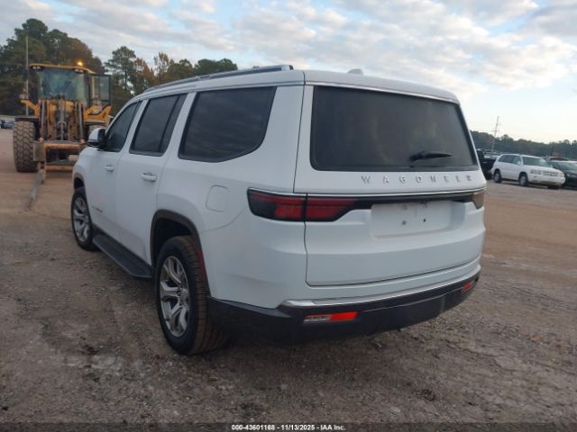 2022 JEEP WAGONEER 1C4SJVBTXNS143317 Photo 2