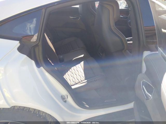 2024 AUDI E-TRON GT WAUDJBFW8R7002070 Photo 7