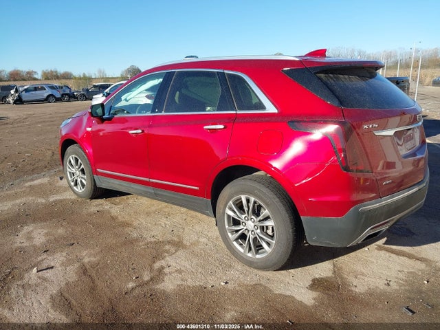 2023 CADILLAC XT5 1GYKNDR47PZ161792 Photo 2