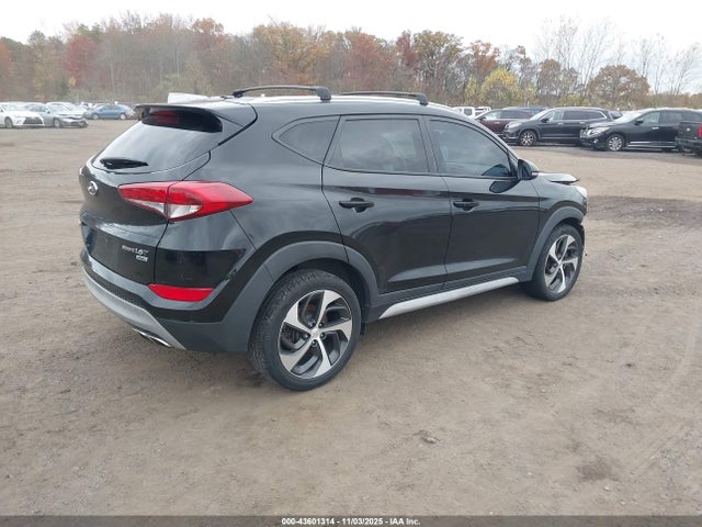 2017 HYUNDAI TUCSON KM8J3CA28HU403950 Photo 3