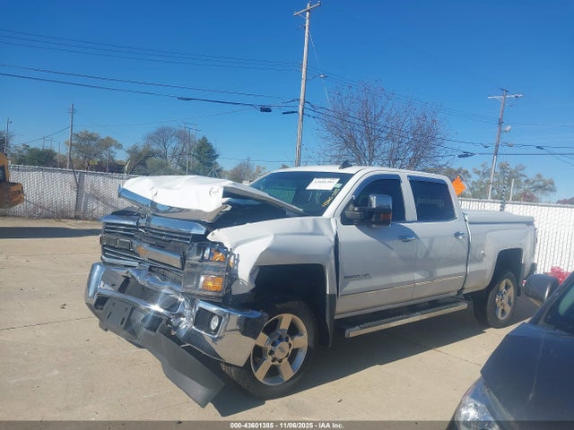 2016 Chevrolet Silverado 2500hd Ltz მანქანა იყიდება აუქციონზე, vin: 1GC1KWE86GF123969, აუქციონის ნომერი: 43601385