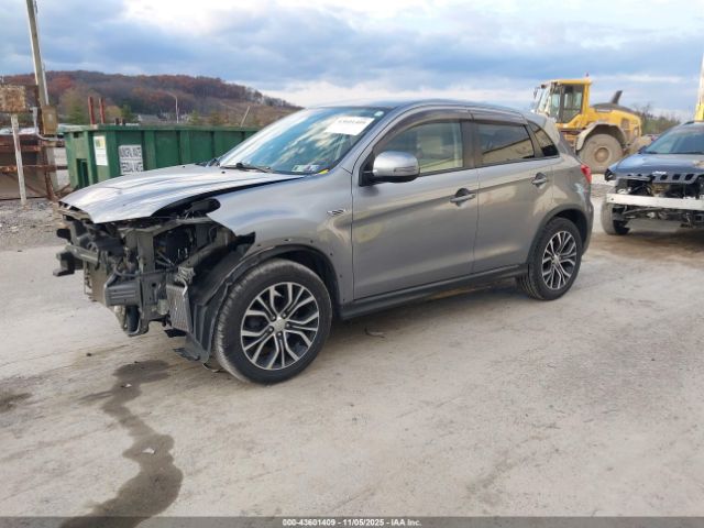 2018 MITSUBISHI OUTLANDER SPORT JA4AR3AU8JZ003300 Photo 1