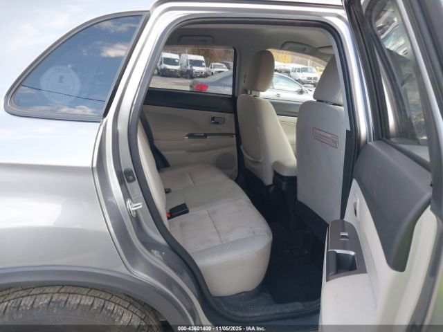 2018 MITSUBISHI OUTLANDER SPORT JA4AR3AU8JZ003300 Photo 7