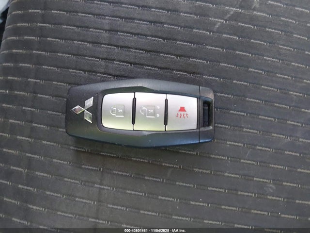 2022 MITSUBISHI OUTLANDER JA4J4TA89NZ052836 Photo 10