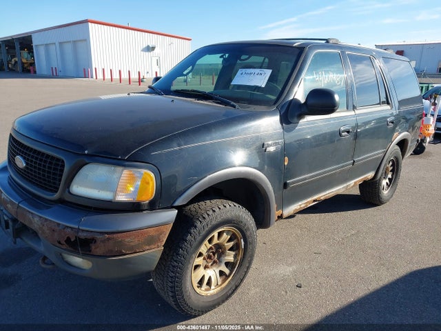 43601487 :رقم المزاد ، 1FMRU166XYLB19421 vin ، 2000 Ford Expedition Xlt مزاد بيع