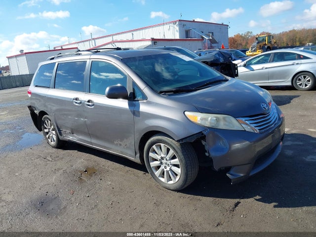 2011 Toyota Sienna Limited მანქანა იყიდება აუქციონზე, vin: 5TDDK3DC2BS016153, აუქციონის ნომერი: 43601488