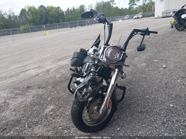 2023 HARLEY-DAVIDSON FLHCS 1HD1YBK18PB075718 Photo 4
