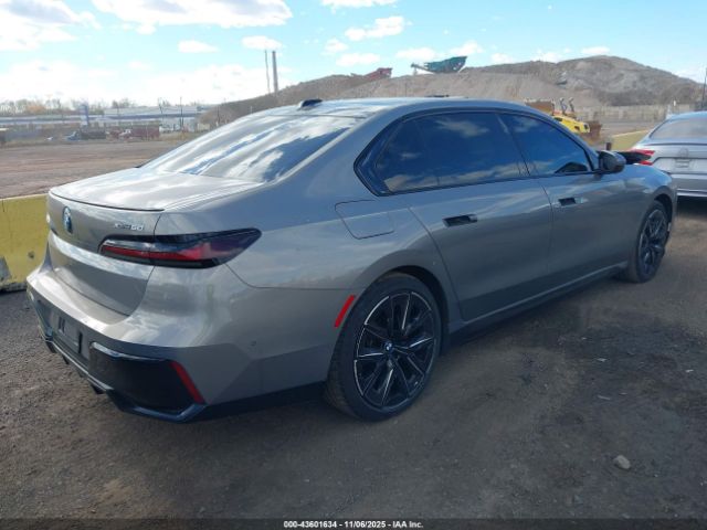 2023 BMW I7 WBY53EJ04PCM72170 Photo 3