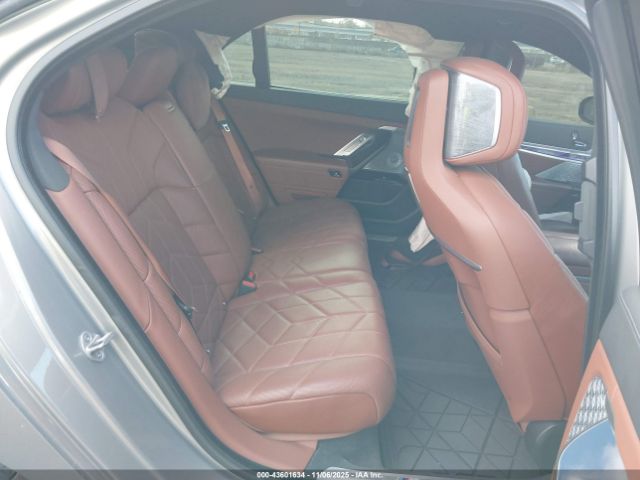 2023 BMW I7 WBY53EJ04PCM72170 Photo 7