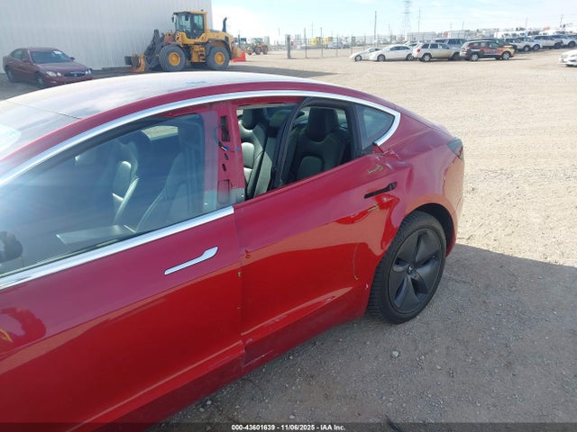2018 TESLA MODEL 3 5YJ3E1EB2JF129956 Photo 5