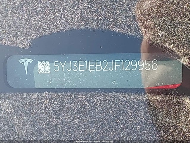 2018 TESLA MODEL 3 5YJ3E1EB2JF129956 Photo 8