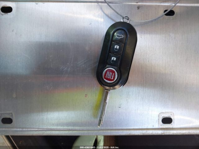 2015 FIAT 500 3C3CFFAR3FT501752 Photo 10