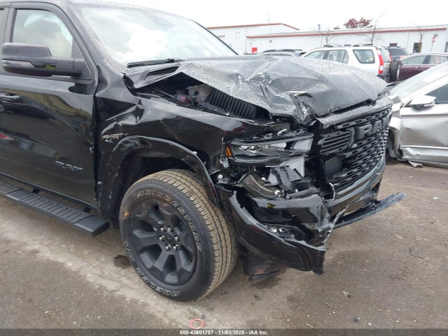 Auction sale of the 2025 Ram 1500 Big Horn  4x4 5'7 Box, vin: 1C6RRFFG4SN204706, lot number: 43601707