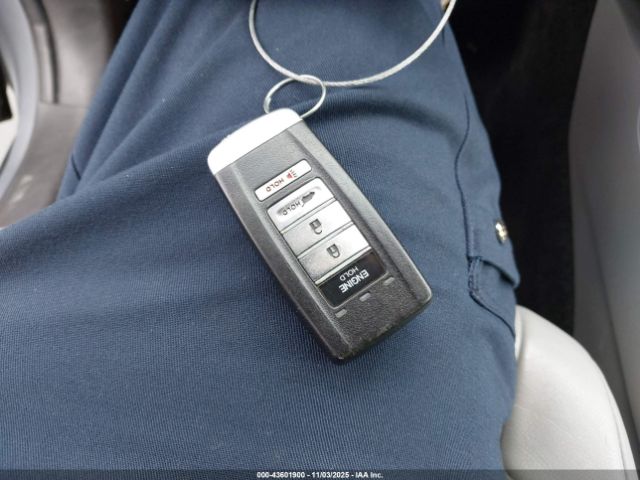 2017 ACURA MDX 5FRYD4H52HB040901 Photo 10