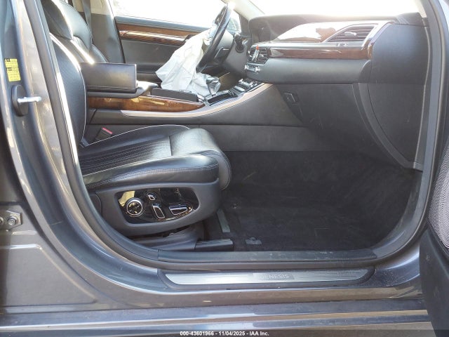 2017 GENESIS G90 KMHG34JA6HU027207 Photo 4