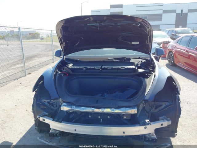 2024 TESLA MODEL Y 7SAYGDEE9RA248515 Photo 9