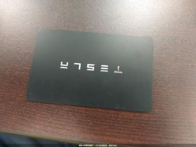 2024 TESLA MODEL Y 7SAYGDEE9RA248515 Photo 10