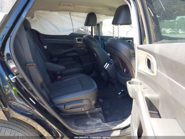2021 KIA SORENTO 5XYRHDLFXMG063064 Photo 7