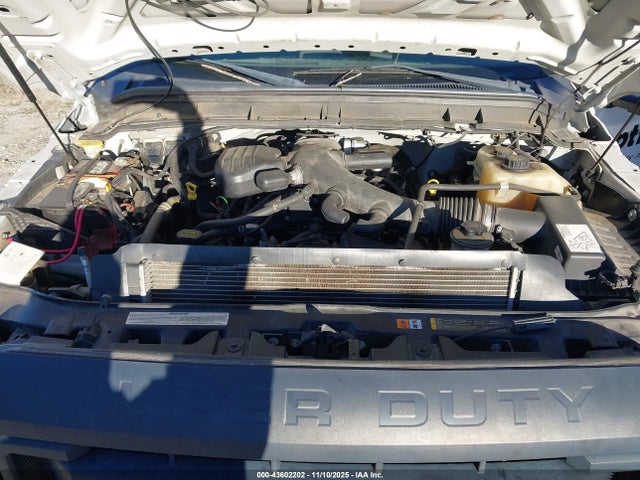 43602202 :رقم المزاد ، 1FDUF4GY6FED43597 vin ، 2015 Ford F-450 Chassis Xl مزاد بيع